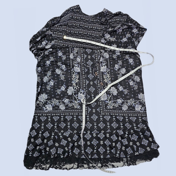 Style & Co Bohemian Floral Patterned Geo-Print Lace-Hem Peasant Top - Picture 13 of 16